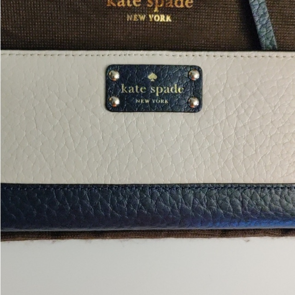 Kate Spade gorgeous new wallet - Picture 1 of 8